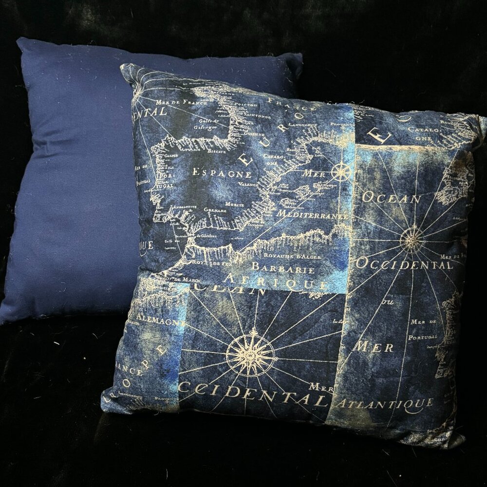 Handmade Set of 2 Navy Blue Antique Nautical Map Pillows